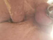 Guarda come si allarga il buco di culo 4/16