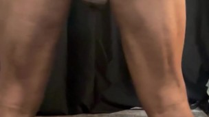 Do you like cute fem booty?!?