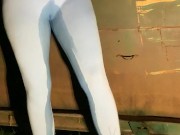 Slut drenches her yoga pants in piss outdoors 15/16