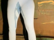 Slut drenches her yoga pants in piss outdoors 5/16