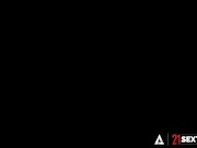 Gorgeous Girl Gets Her Ass Pounded During Wild Massage 16/16