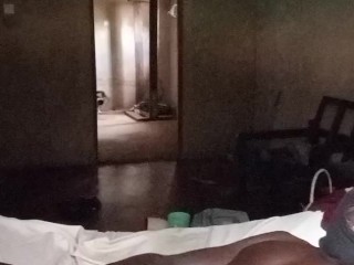 When it Rains, he masturbates !