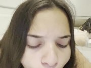 Brasileira Alice Lima faz chupa e cavalga em vibrador no motel, enquanto grava para seus fãs 13/16