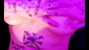 I'm a good girl, Cum on my face and tits?