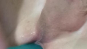 Avec mon gode fluorescent