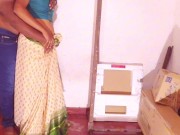 sri lanka office girl lets her boss have sex ගබඩා කාමරයේ මොකක්ද මේ කරන්නේ 7/16