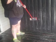 Piggy scrubs porch 4/16