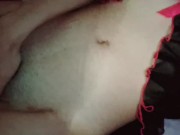 Mis gemidos casi despiertan a mi familia mientras me masturbaba 6/16