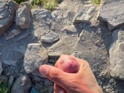 Sporty man has a quick masturbation after exploring ruins 15/16