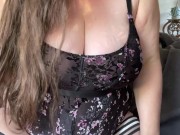 BIG TIT MILF HAS SQUIRTING ORGASM 1/16