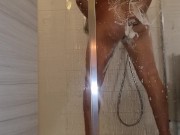 MATRIGNA ITALIANA TROVA IL FIGLIASTRO A PISCIARE E SEGARSI IN DOCCIA | DIALOGO ITALIANO - AMATORIALE 10/16