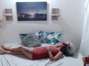 HOT GIRL MASTURBATES IN FRONT OF HER STEPSISTER 1/16