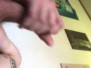 Shaking Masturbation 9/16