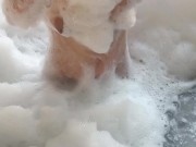 brunette washes her big tits in hydromassage 6/16