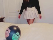 Balloon Fetish. Asian cutie plays with the balloon 1/16