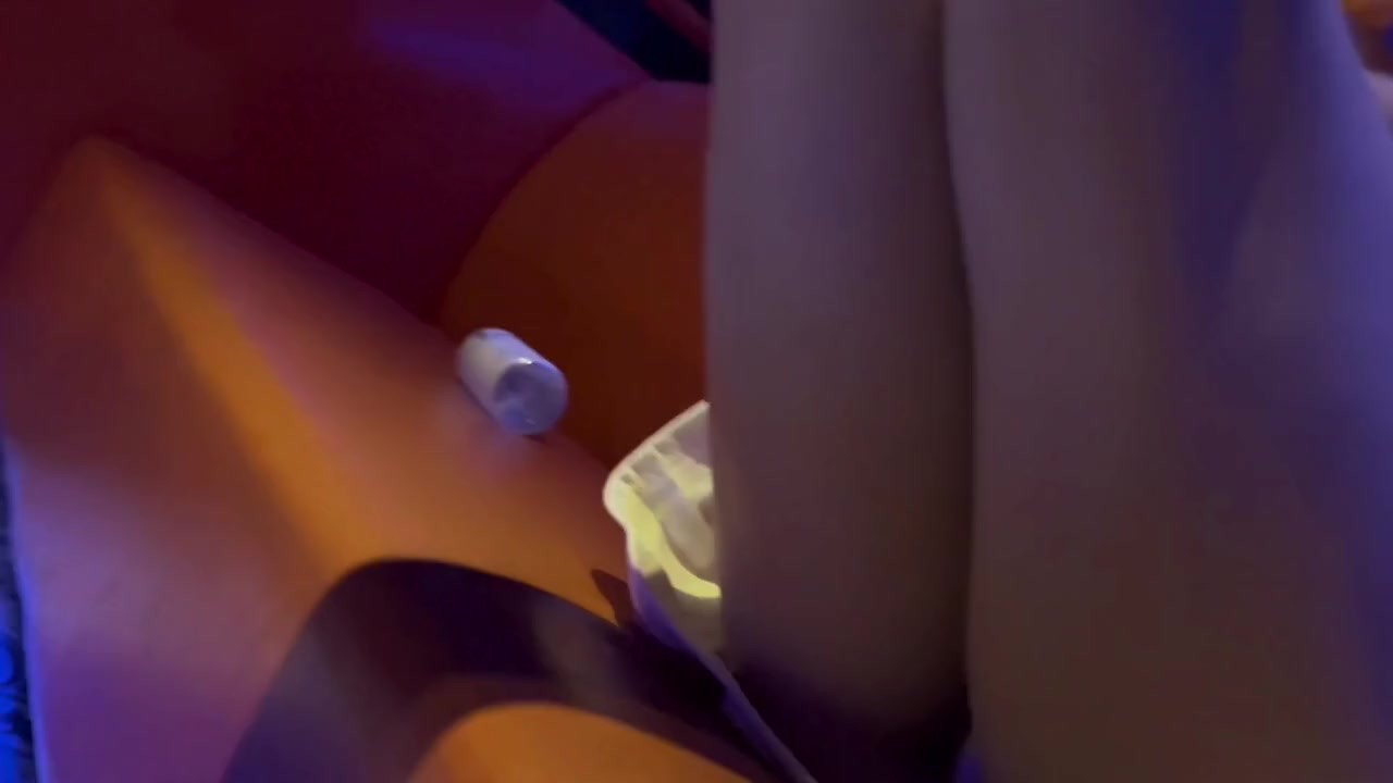 1888叫了个头牌ktv公主，直接在包厢表演绝活 - Free Sex Video - RedTube