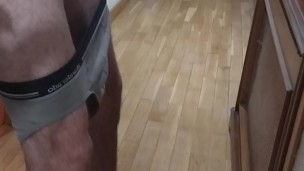 No paro de masturbarme