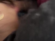 me depierta con chupada y descarga se le escurre por la boca antes de irnos al viaje 15/16