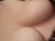 Mostrando mis senos en cámara 10/16