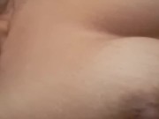 Mostrando mis senos en cámara 14/16