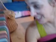 MILF puta me chupa la verga en vivo. garganta extraprofunda 8/16