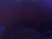 Sacándome la leche con una muñeca 13/16