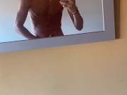 Esperando a que llegue mi profesora de ingles a su cama💦🥵🤪 10/16