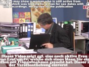 Deutsche Studentin überredet ihren Lehrer zum Sex im Büro 1/16