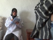زوج عربي يزور طبيبة 13/16