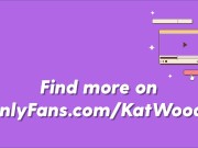 Hot Camgirl Fucks Her Tight Little Creamy Pussy on Live 16/16