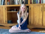 Ersties - Sexy Babe From Texas Ties Herself Up 2/16