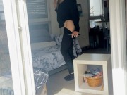 Voisin curieux! Regarde moi! J’suis coquine 🤤🙈 2/16