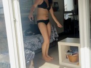 Voisin curieux! Regarde moi! J’suis coquine 🤤🙈 7/16