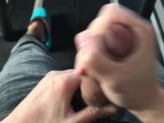 仕事前にデカくて、厚い包茎チンポをしこりたくなったの。気持ち良かったよ。 9/16