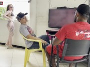 Gostosa mulher de sapatao deixa o marido sair pra ficar com o amigo dela 2/16