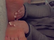 Putting lotion on my feet🧴🦶🏼 9/16