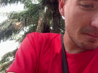 I’m eating rambutan in saigon