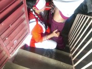 लड़की स्कूल की सीढ़ियों में चुद गयी क्लासमेट से 3/16