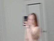 Pretty girl shows off her sexy body 8/16