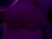 Hot milf HayleeMaxx bounces big ass on daddy’s cock 16/16