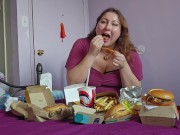Klairvayzer Indulges in Fast-Food Face Stuffing 3/16