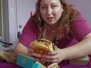 Klairvayzer Indulges in Fast-Food Face Stuffing 9/16