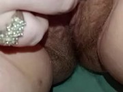 Milf makes phat hairy pussy cum 💦😈 2/16