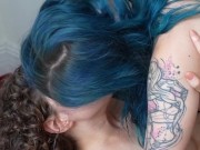 On baise avec notre gode quand notre coloc n'est pas là - Lesbienne Française Québécoise baise hard 4/16