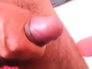 Mi chica me pide un video para correrse,  se lo envío de regalo 15/16