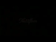 Le reviento su húmedo coño hasta hacerla acabar 2/16