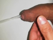 desesperado pissing largo y placentero en baño publico casi me pillan, primer plano 12/16