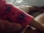 با منشی شرکت برای امضای قرار داد رفتیم کیش داخل هتل متوجه شدیم تخت خواب دو نفرس .مکالمه جذاب فارسی 3/16