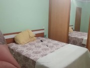 Tumbado solito en la cama disfrutando de una paja 6/16