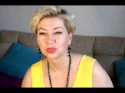 Aimee Hot MILF - A dildo in the pussy of a mature beauty and a perky playful wagging of her ass... 1/16